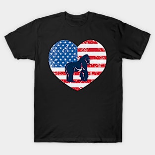 American Flag Heart Love Gorilla Usa Patriotic 4Th Of July T-Shirt